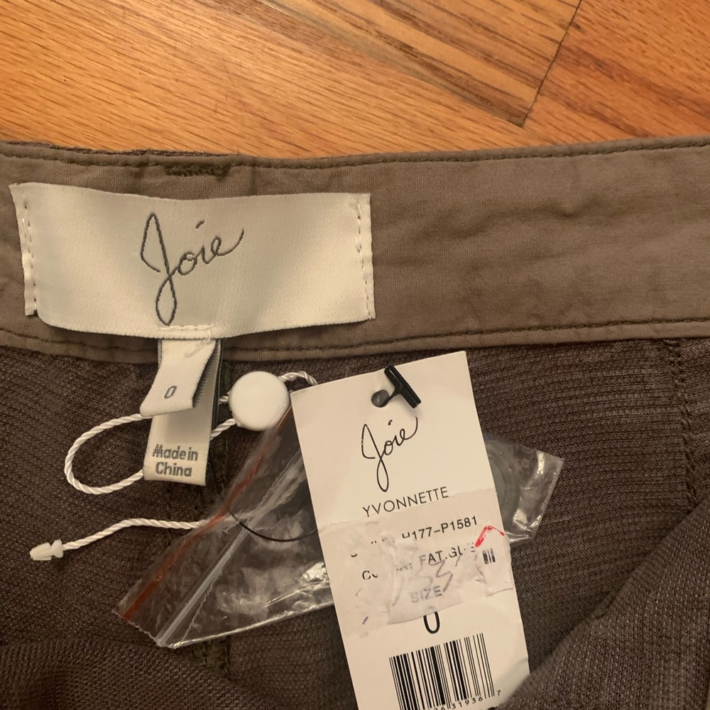 Joie Yvonnette crop